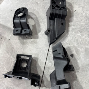 alfa romeo giulia & stelvio 2016 2024 headlight bracket repair kit full sets and single tabs available