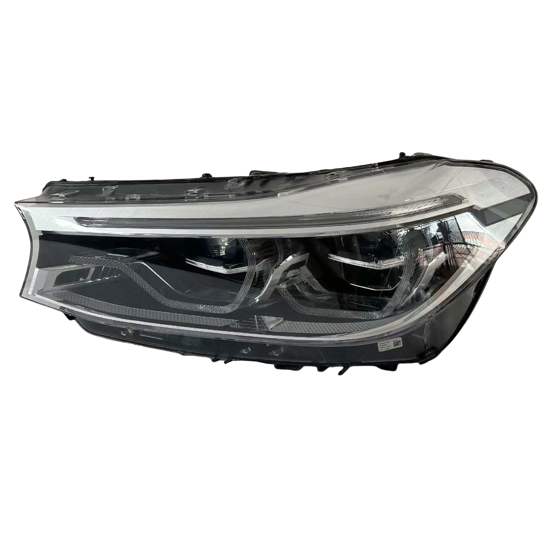 1 unidade de farol led para bmw gt g32 2017 2020 série 6, versão ue. 1 unidade de farol LED para GT G32 2017-2020 Série 6, versão UE. Fits BMW