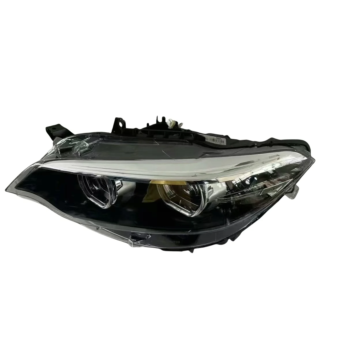 1 unidade de farol led para bmw f22 f23 série 2 2018 2020 218 220 225 240, versão ue. 1 unidade de farol LED para F22 F23 Série 2 2018-2020 218 220 225 240, versão UE. Fits BMW