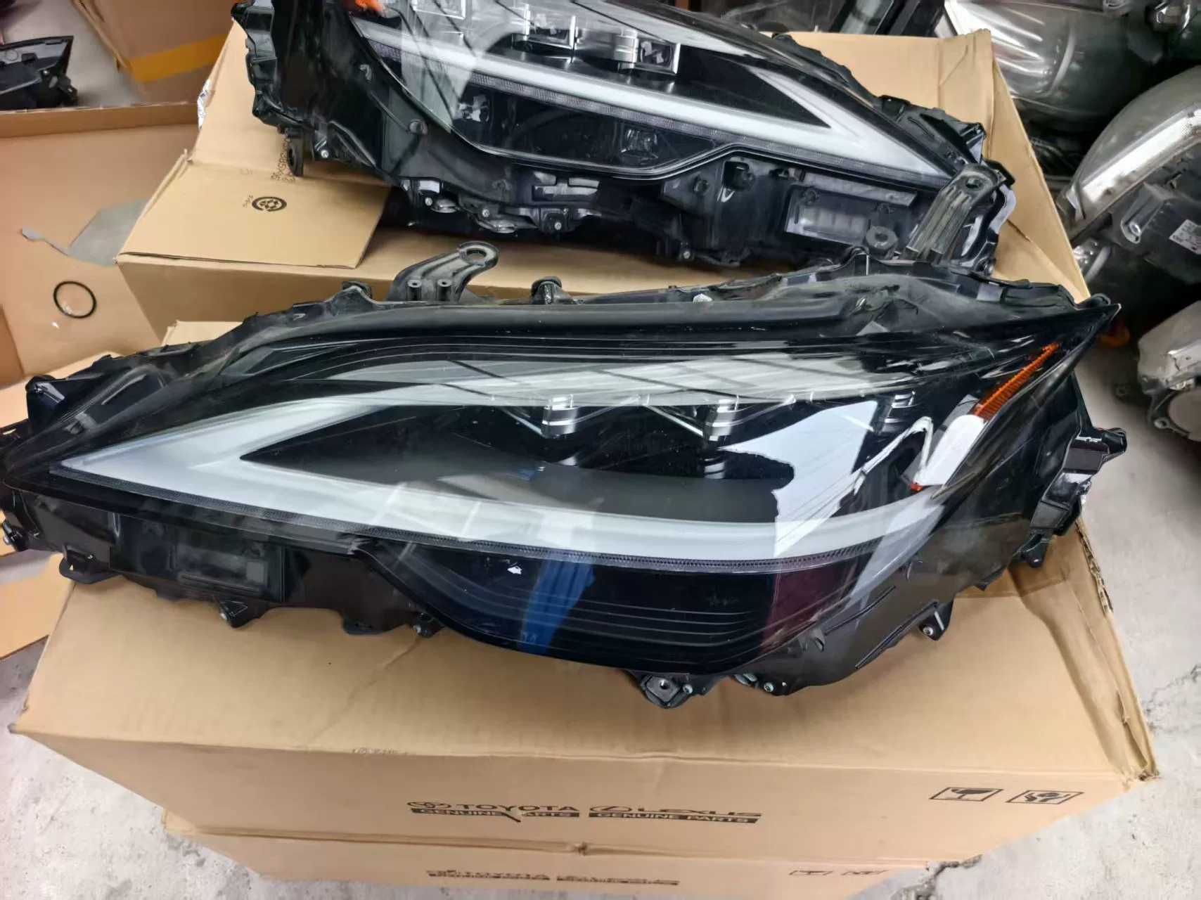 2021 2023 LS500h LS350h LED Headlight Assembly Genuine Recycled OEM USED VIN Check Available Fits Lexus | Genuine OEM & Tested