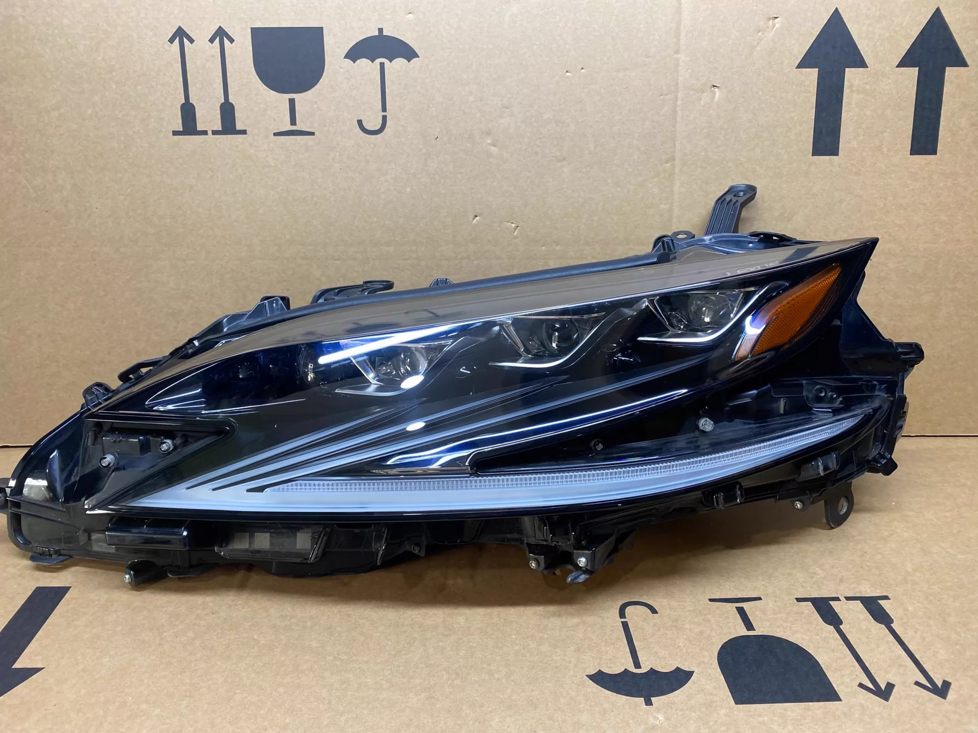 LS500h High Spec LED Headlight Semi Assembly MF287 2021 2023 VIN Check Available Fits Lexus | Genuine OEM & Tested
