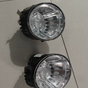 a pair of left and right turn signal light assemblies are suitable for 2011 2016 december 13 bentley mulsanne