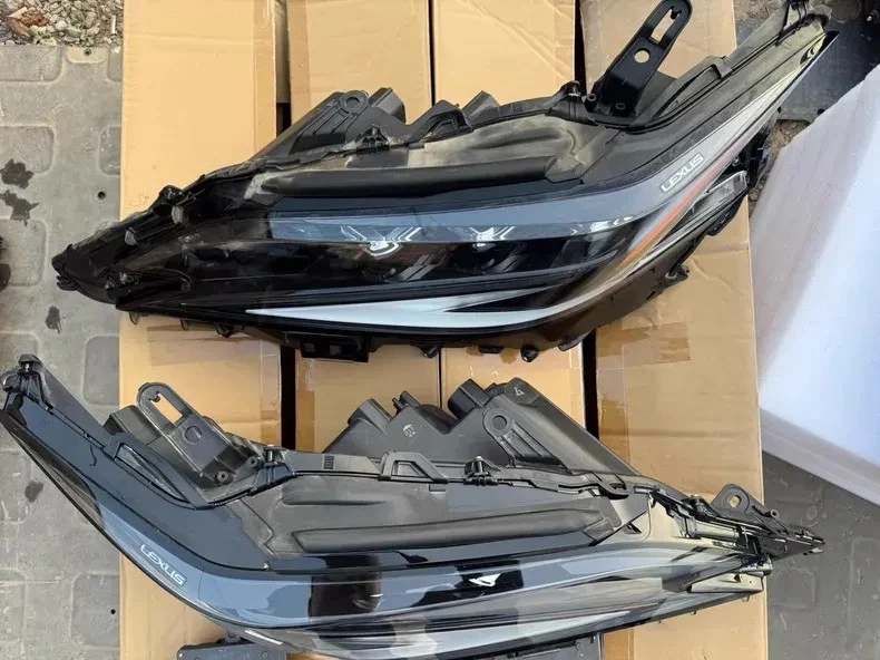 Lexus ES triple-beam LED headlight rear housing