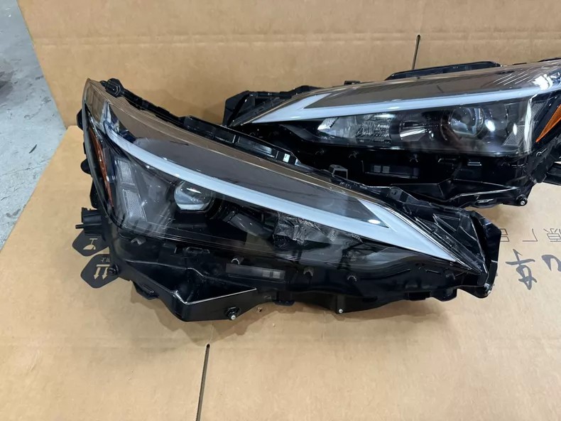 2022-2026 Lexus NX260 NX300h low-trim single-lens LED headlight assembly, used OEM, European version