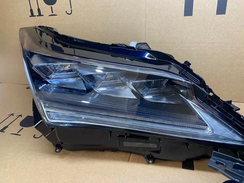 2016-2019 Lexus RX300 RX350 RX450h high-trim headlight assembly, used OEM, European version