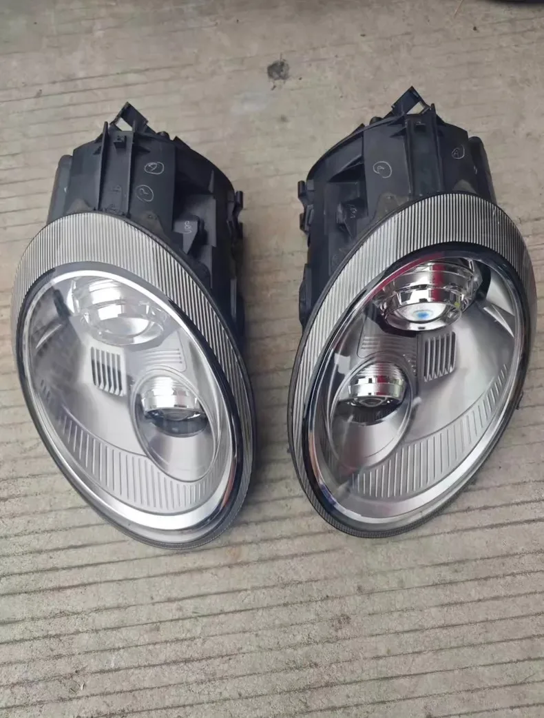 Porsche 911 997.2 Bi-Xenon Headlight Right Passenger Side 2009-2012 OE 997.631.070.01 - Image 2