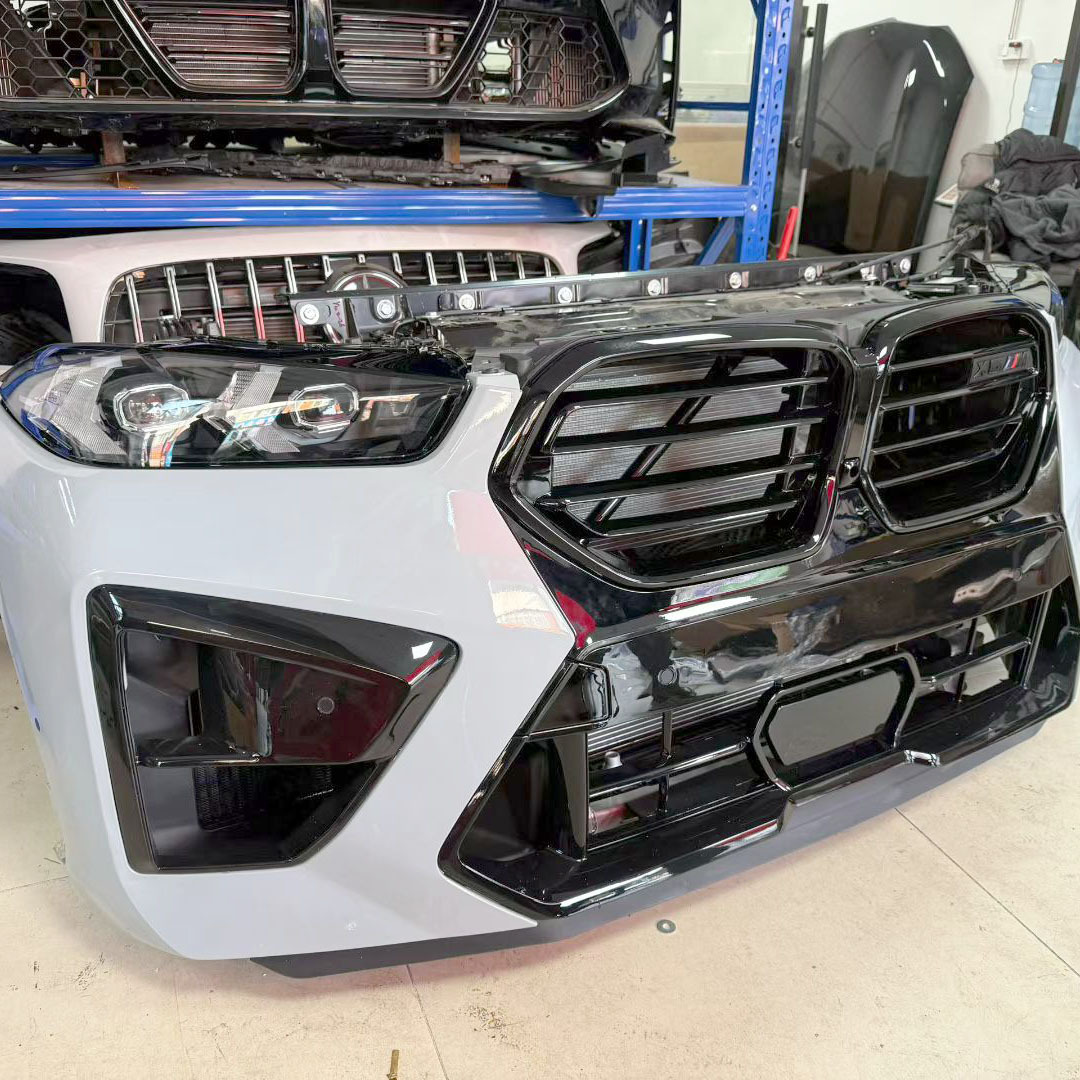 BMW X6M F96 complete front end assembly set (bumper, grille, headlights, radiator support, cooling set) - source image 2