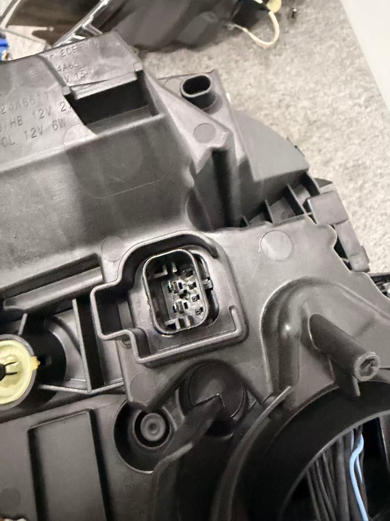 BMW iX I20 LCI 2023-2025 adaptive LED headlight, RHT ECE version - actual part photo, image 7