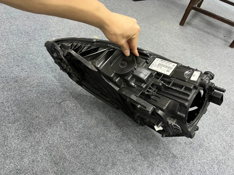 Porsche Macan 95B.1 2014-2017 Bi-Xenon AFS right headlight assembly, OE 95B941032CQ - image 11