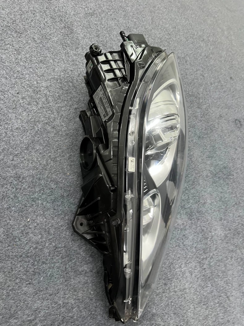 Porsche Macan 95B.1 2014-2017 Bi-Xenon AFS left headlight assembly, OE 95B941031CR - image 5
