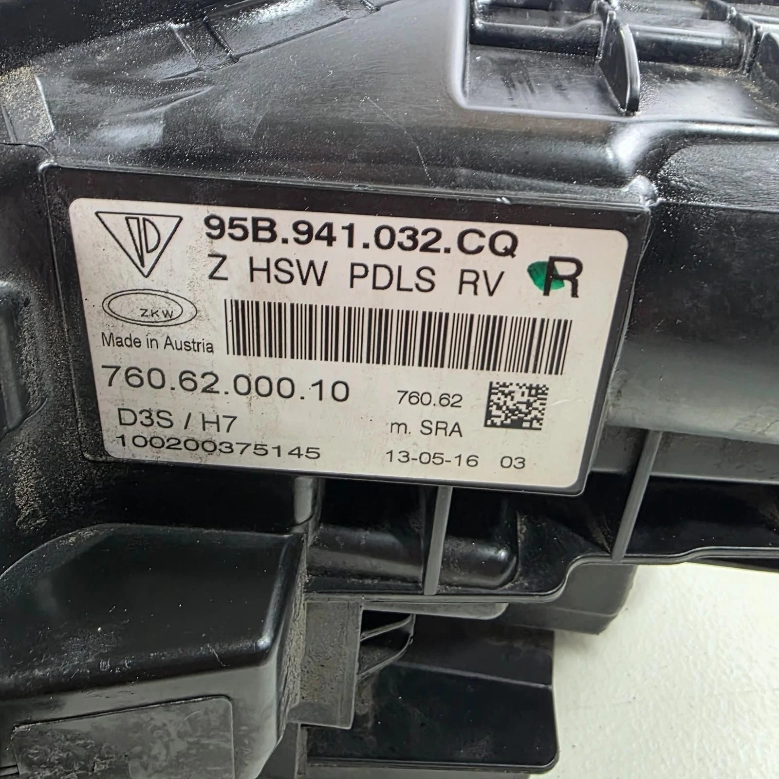 Porsche Macan 95B.1 2014-2017 Bi-Xenon AFS right headlight assembly, OE 95B941032CQ - image 12