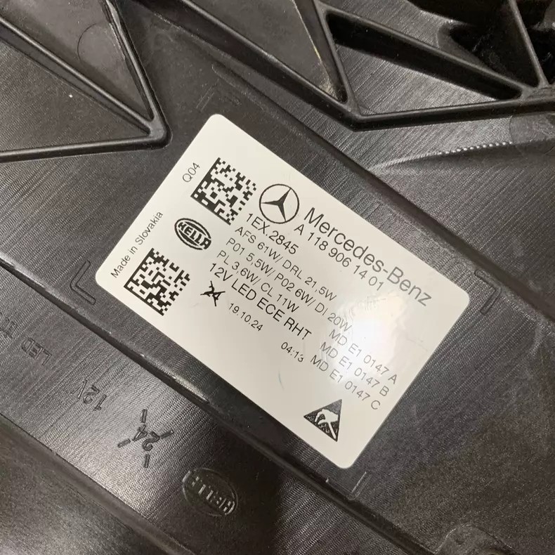 Mercedes-Benz W118 CLA / GLA 2024-2025 LED headlight housing label showing OE A1189061401 - image 14