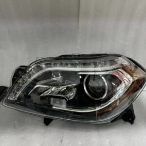 Mercedes-Benz GL / GLS X166 2013-2015 Bi-Xenon headlight, night view assist - image 1