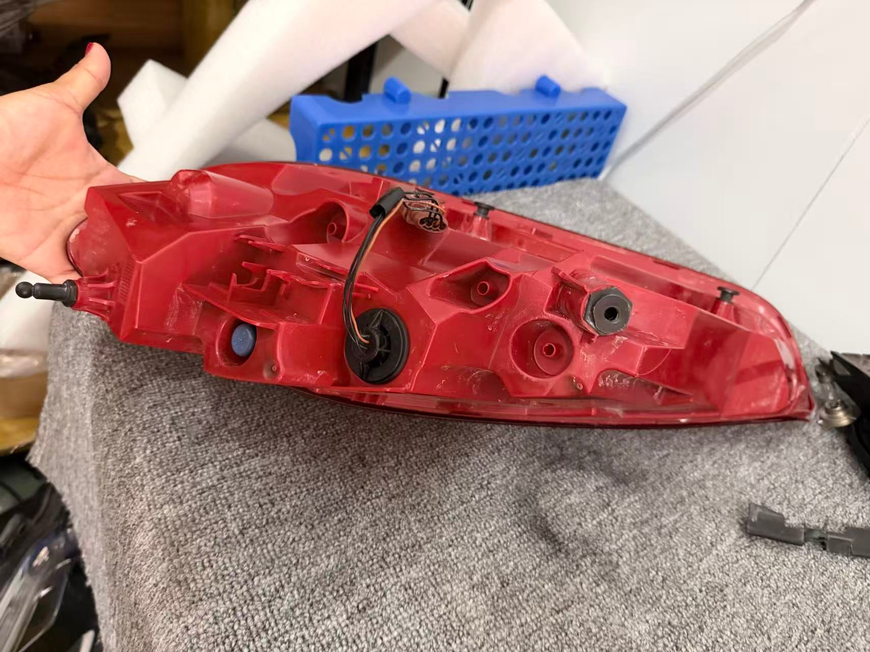 Porsche 718 981 rear tail light housing reverse side view