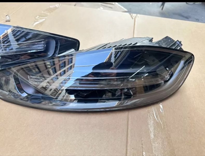 Porsche 718 982 LED rear tail lights, front lens view