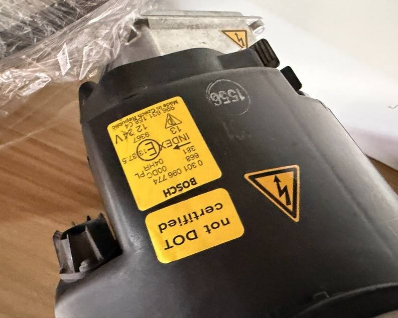 Porsche 996 986 used headlight rear housing with control module and electrical connector sockets