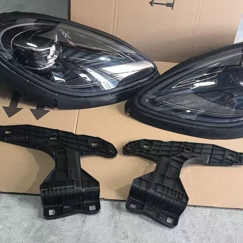 Porsche Macan 2014-2021 LED headlight assembly - image 1