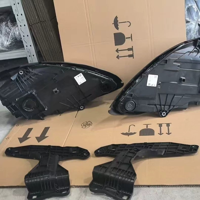 Porsche Macan 2014-2021 LED headlight assembly - image 5