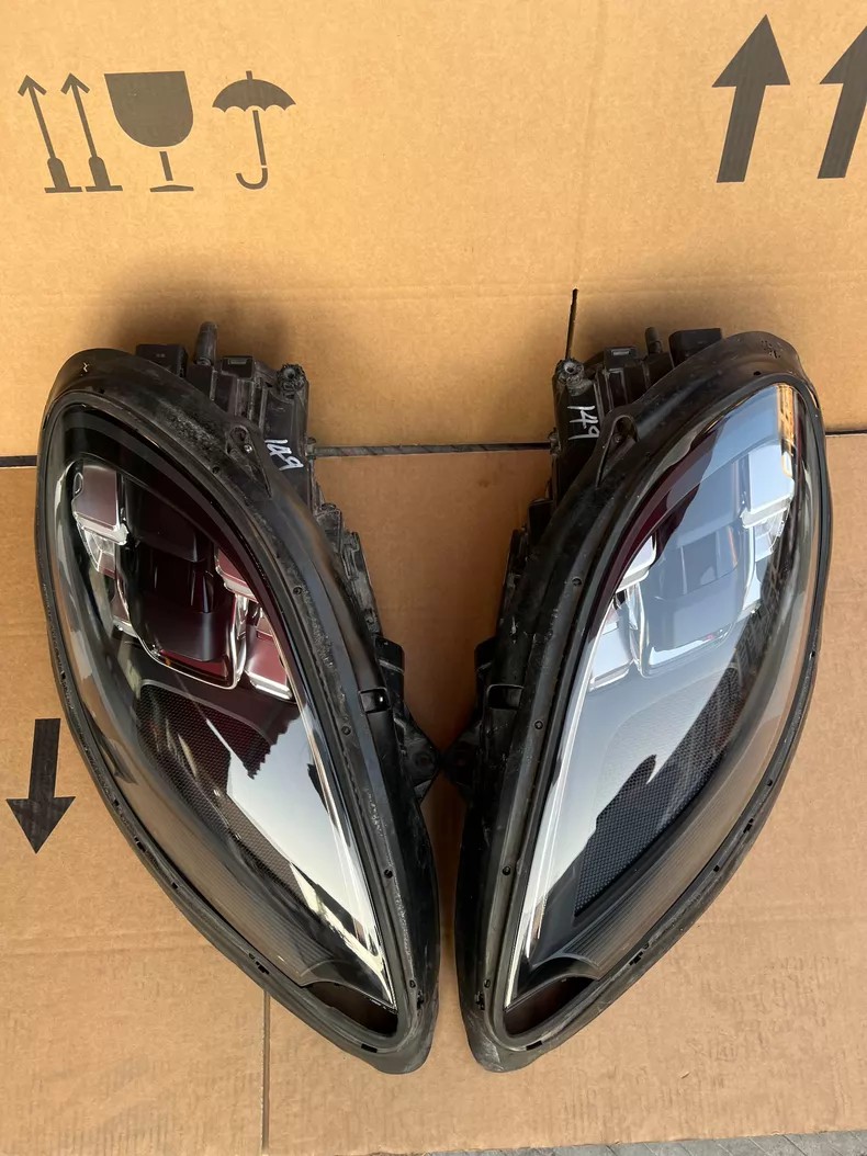 2018 Porsche Macan GTS LED adaptive (PDLS/Matrix) headlight assembly, used OEM take-off