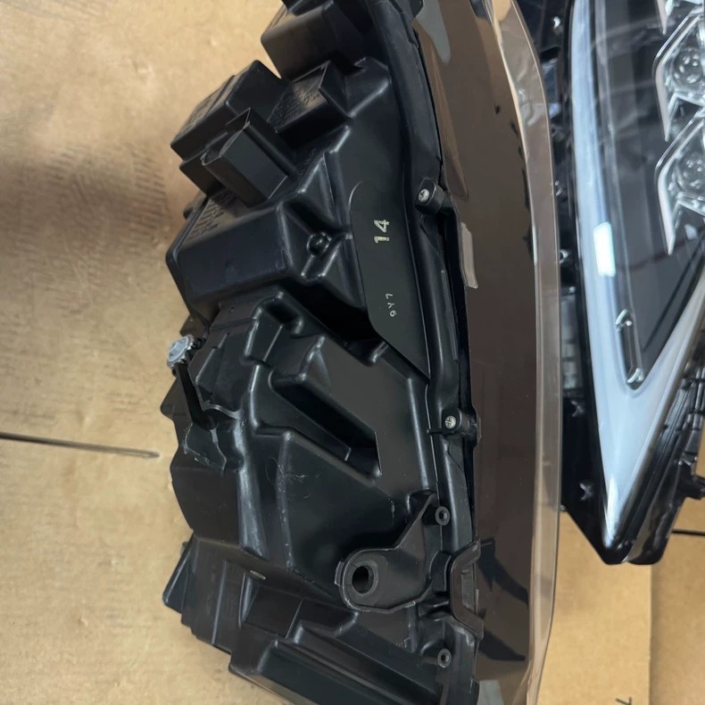 2020-2022 Lexus RX high-trim triple-beam matrix LED headlight assembly, used OEM, European version