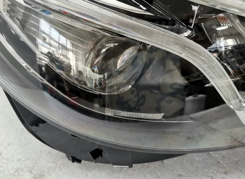 Mercedes-Benz W213 LED High Performance headlight lens engraving detail